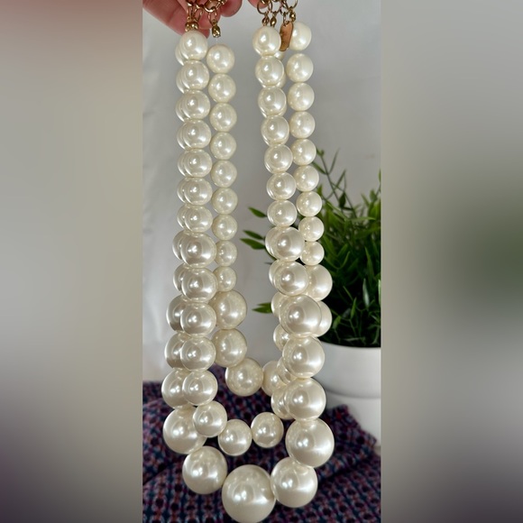 ***SOLD*** JEROLLIN PEARL CLUSTER Statement Necklace 17” VINTAGE Signed - Picture 14 of 16